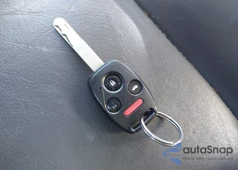 2006 Honda Accord 2.4 Ex from USA, damaged, VIN 1HGCM56756A105589